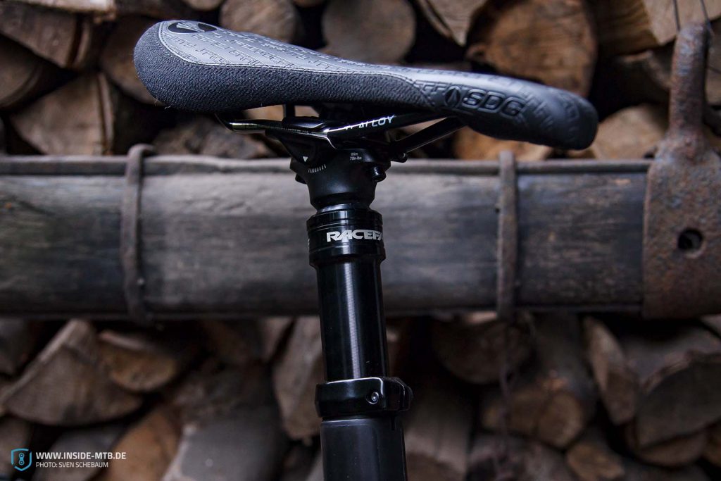 race-face-turbine-dropper-post_8055