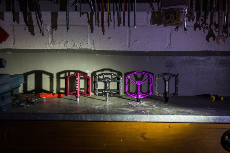 mountainbike flat pedals